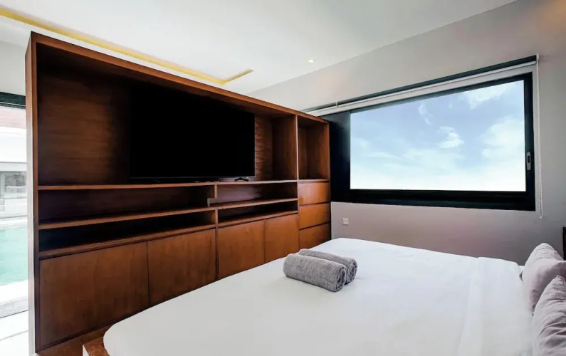 Villa MJ Modern 4BR with Pool & Rooftop