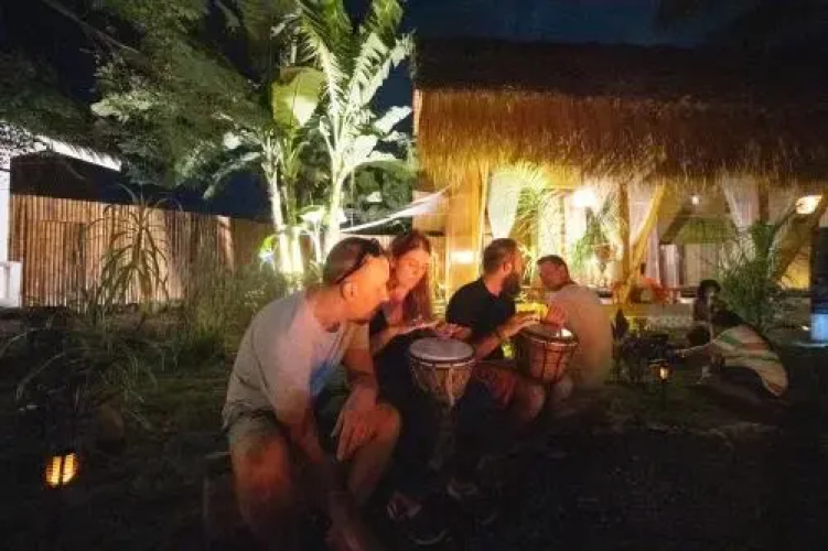 Nautilus Hostel & Hammocks