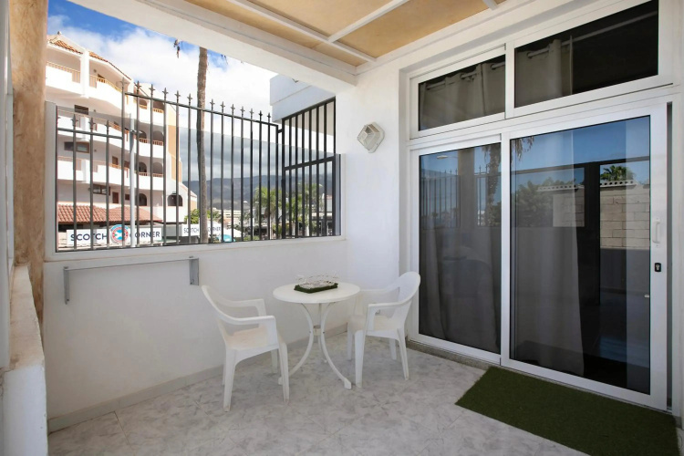 Estudio 2 Costa Adeje