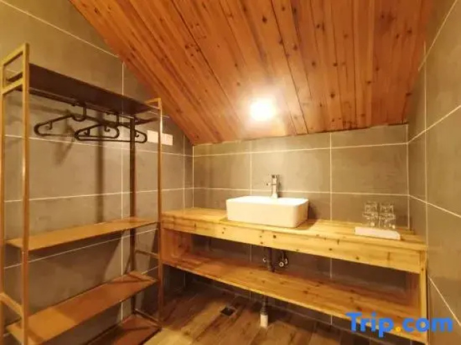 Xiaofengsheng B&B
