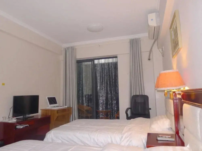 Slow Time Holiday Hotel