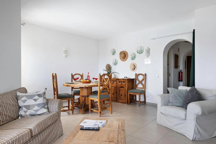 Carvoeiro -Spacious 2 bedroom appartment with pool - Monte Dourado