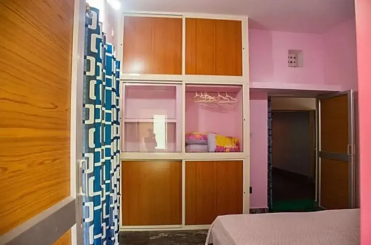 Goroomgo PM Guest House Bhubaneswar