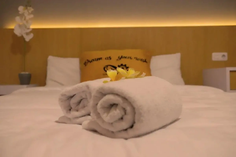 Deluxe Suite