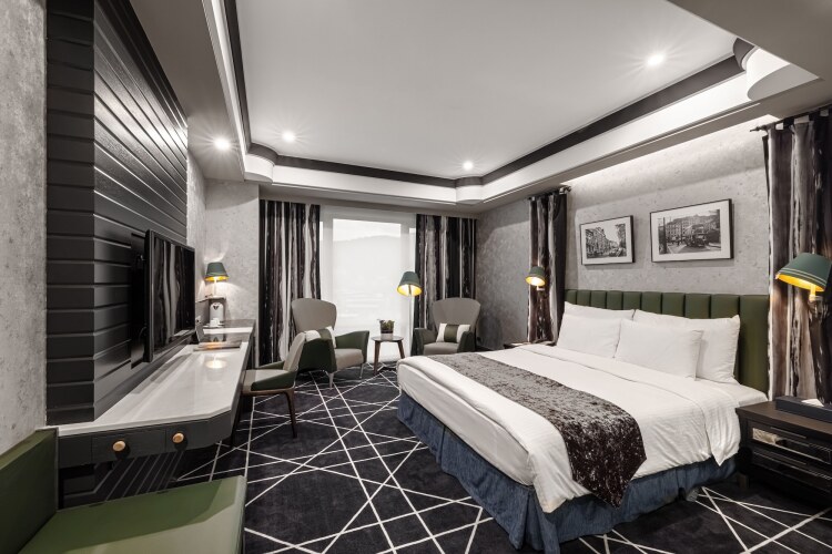 Grand Victoria HotelOver view