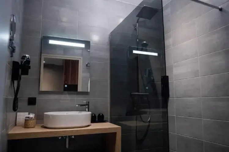Deluxe Double Suite
