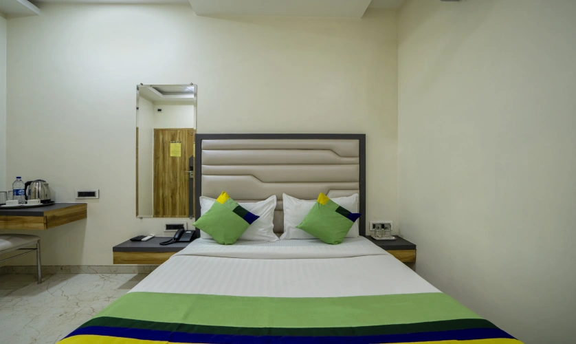 Economy room