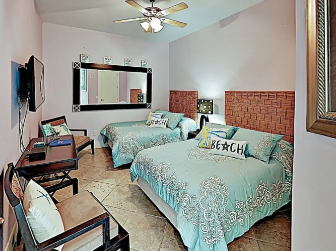 24 Edwards - 2 Br Condo