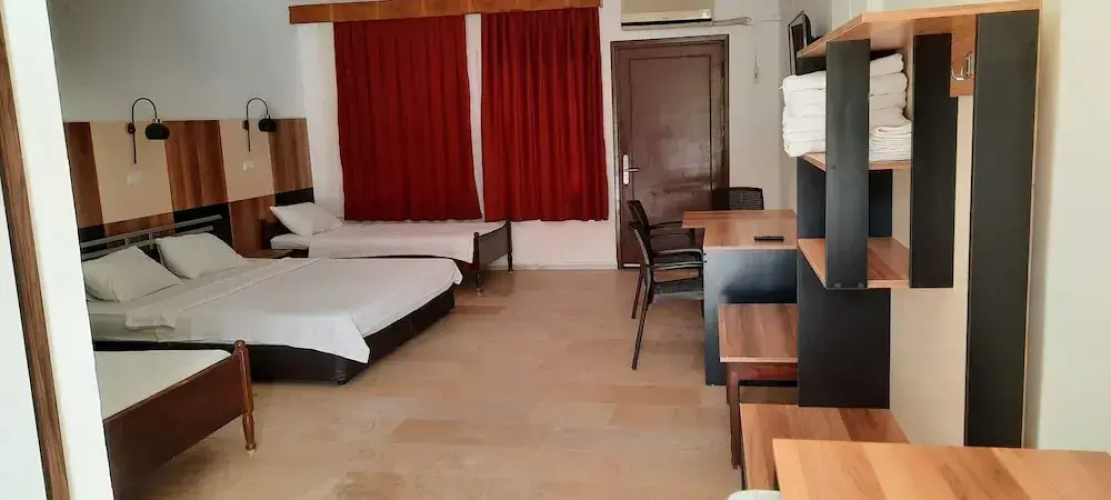 Intermot Bogsak Motel