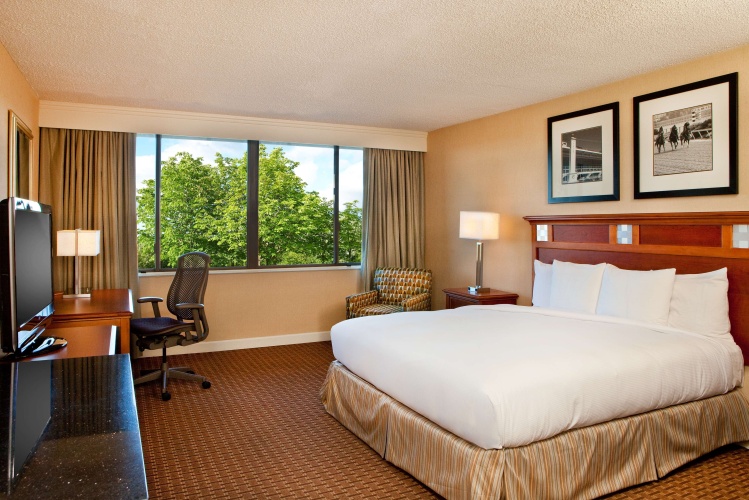 DoubleTree by Hilton Hotel Baltimore North - Pikesville photo 7