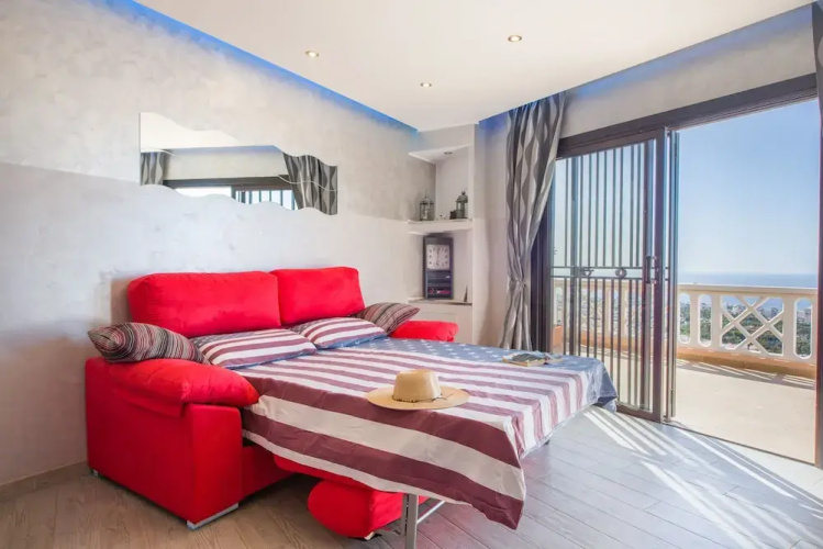 109. Romantic Apartment with Heated Pool