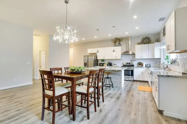 Stunning Clovis Home ~ 1 Mile to Old Town!