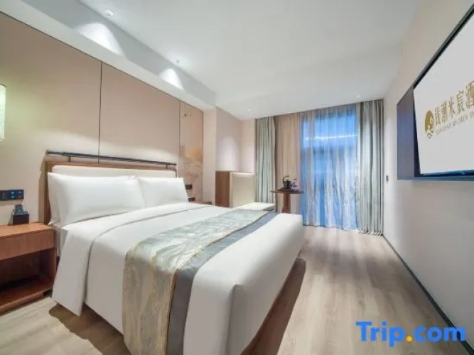 1 Bedroom Luxury Suite with view