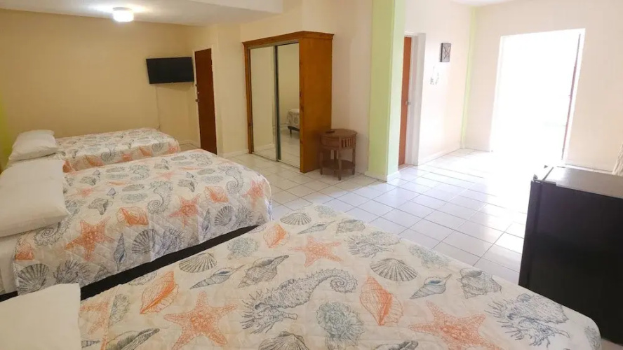 Midtown Motel Sxm
