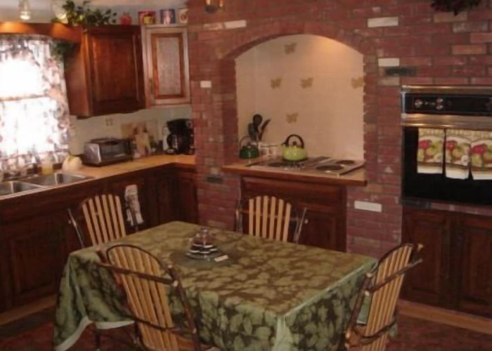 2 Bedrooms Cottage
