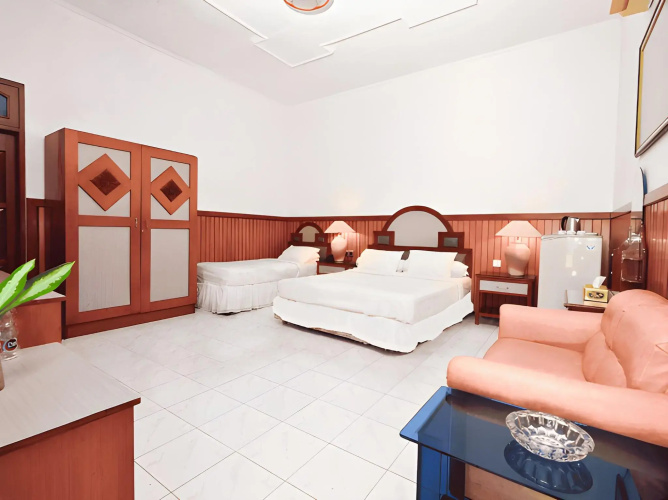 Berlian Abadi Hotel By Sinergi