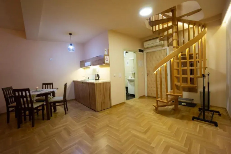 Aleksei apartmani