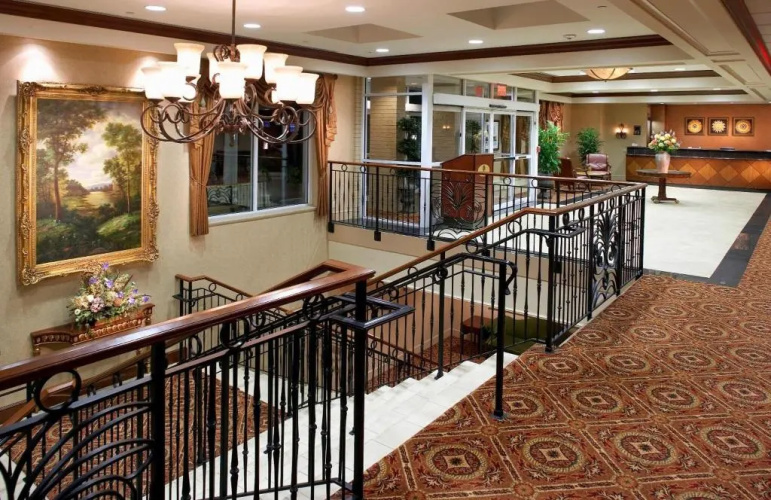Clinton Inn Hotel & Event Center photo 12