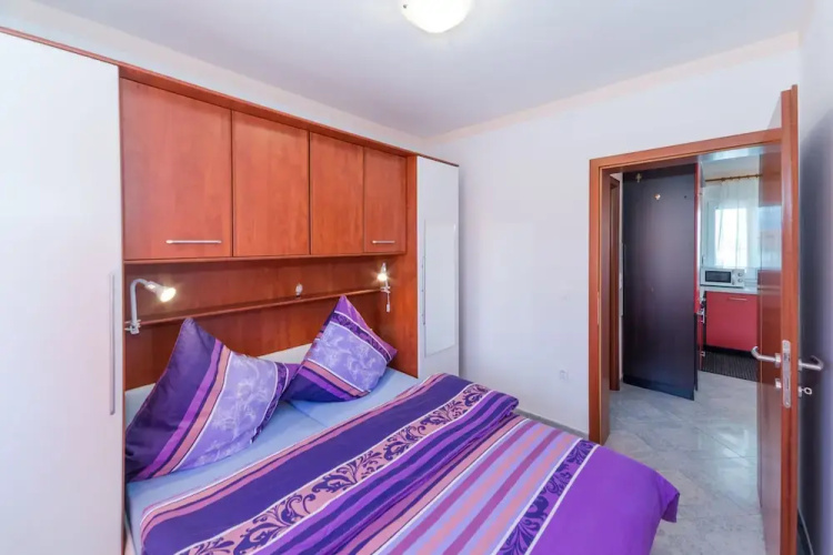Apartments Hudic