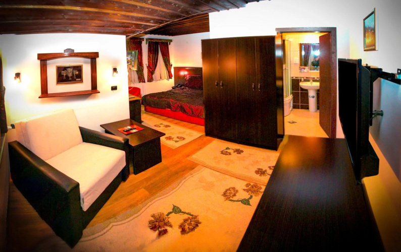 Manastir Hotel-berovo