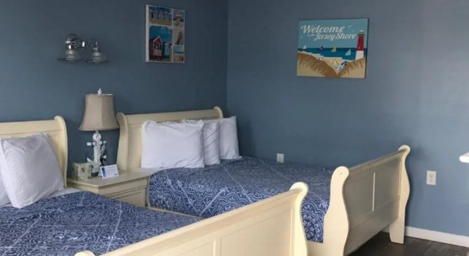 Pelican Point Motel