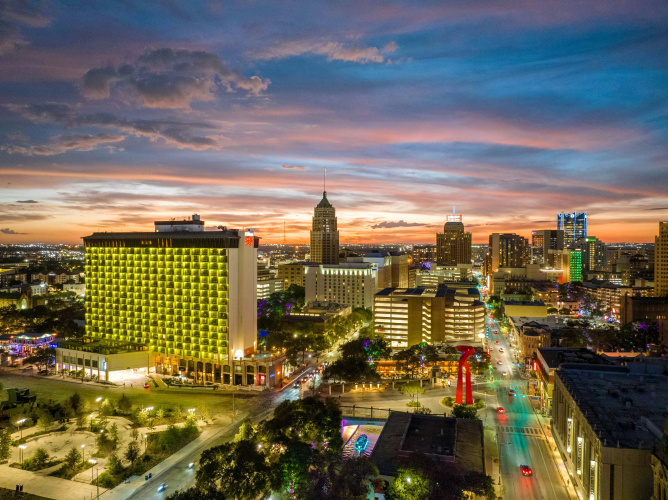 Hilton Palacio Del Rio photo 26