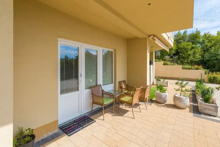 Apartment Josip