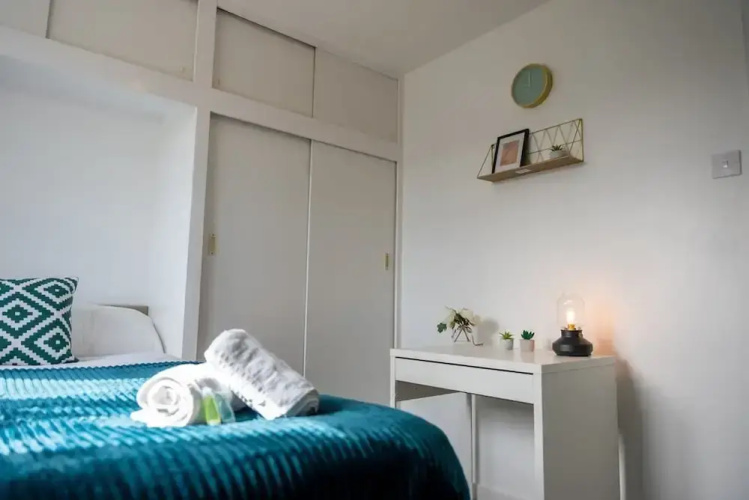 Host Stay Glazier Drive