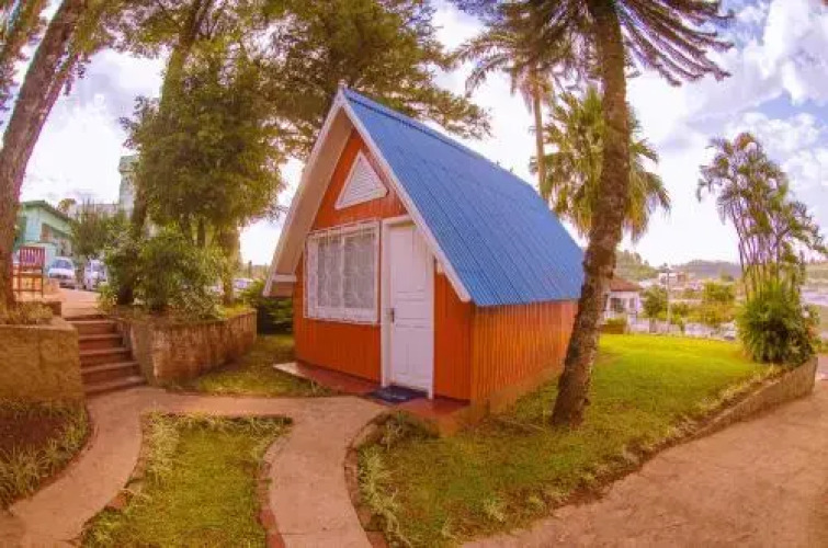 Oasis HotelHotel Overview