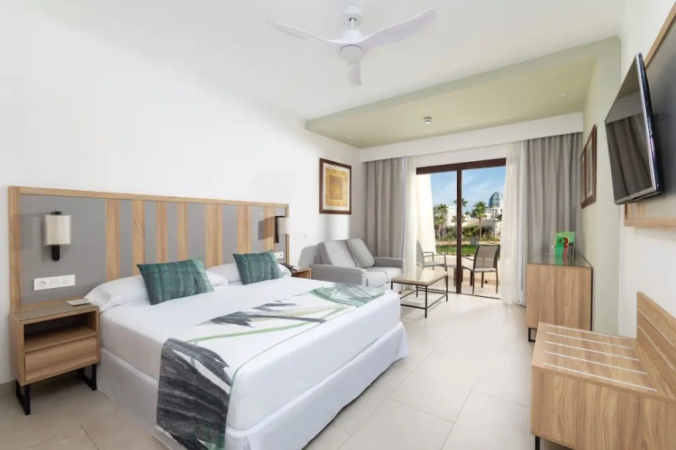 Standard Double room with balcony