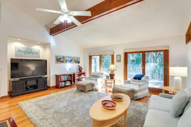 3 Bedrooms Cottage