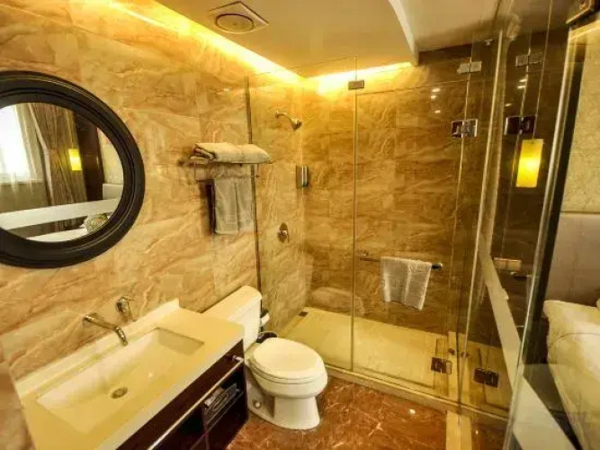 Xi Xi Holiday Hotel