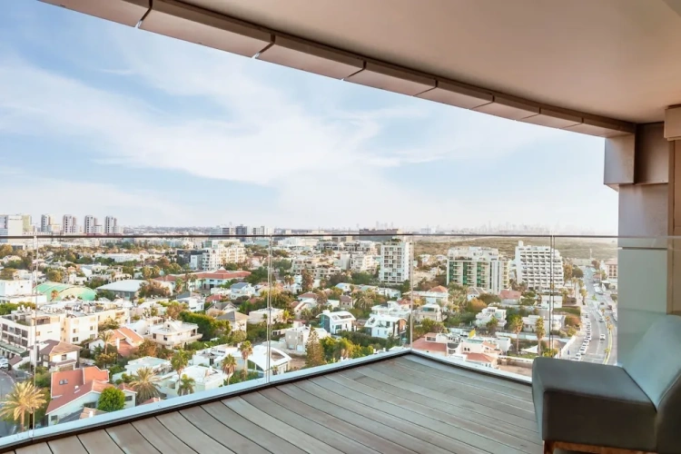 Deluxe Double room with balcony and with city view