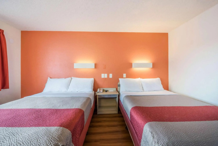 Motel 6 Fairfield, CA - North