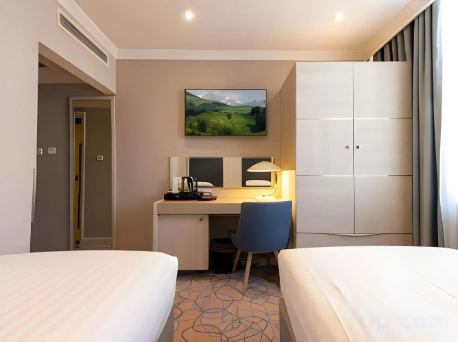 Blandford Hotel