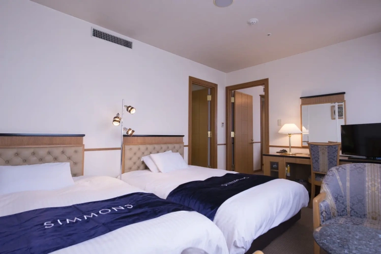 Twin Suite