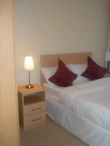 No 33 Ardmullen