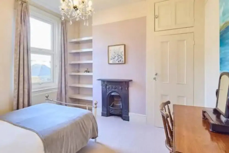 Host Stay Bellevue Road
