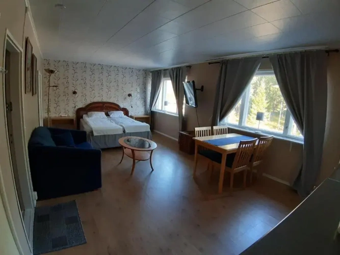 Standard Family room