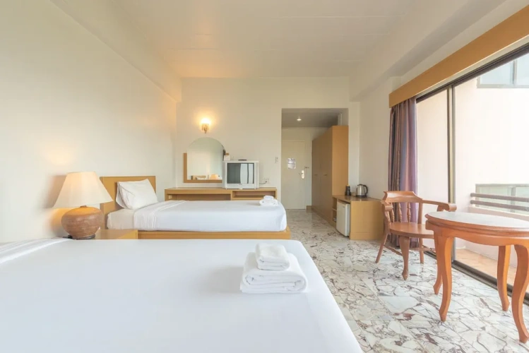 Superior Twin room with balcony