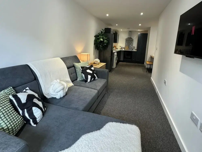 Modern 1-bed Apartment - Sleeps 4 & Central Links