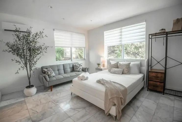 Deluxe Quadruple room