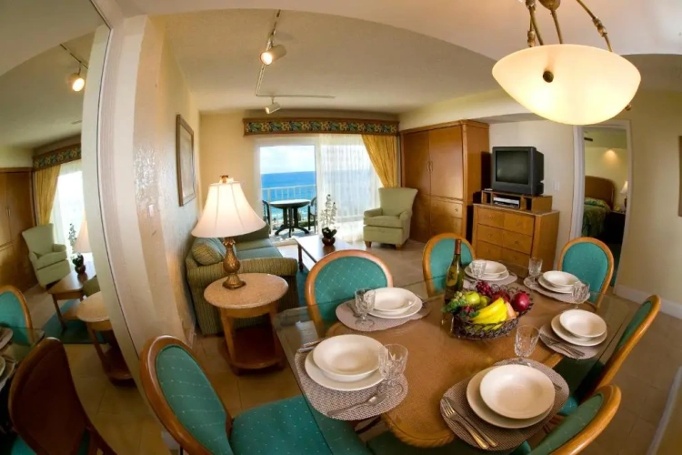 2 Bedrooms Suite
