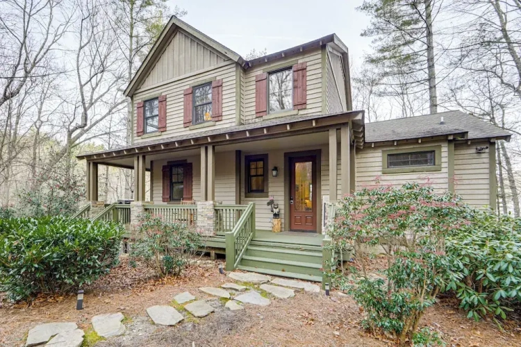 3 Bedrooms Cottage
