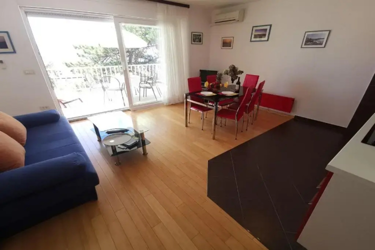 Apartment 2 Biba 41