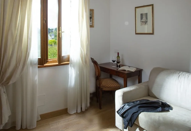 Standard Double room with view