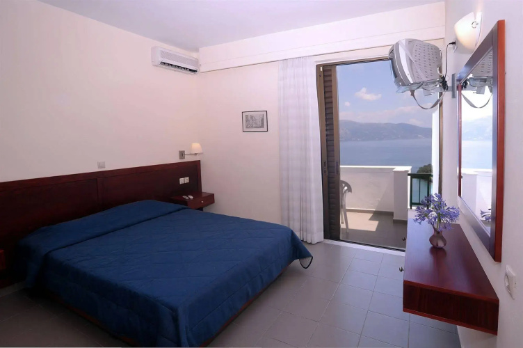 Nikolaos House