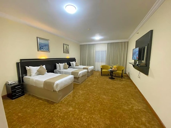 Standard Triple room