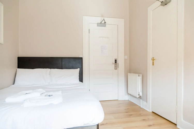 Gardiner House Hostel