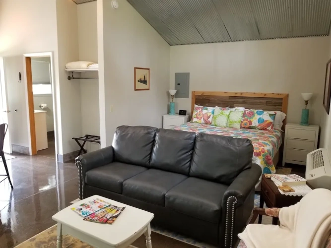 1 Bedroom Family Cottage